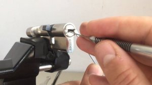 Обучение вскрытию замков.Где обучался я