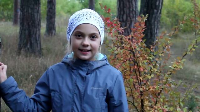 "Читаем Бунина" Валерия Задемидько читает стихотворение И.А. Бунина "Детство" смотреть онлайн