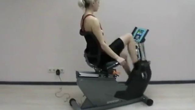 Велотренажер горизонтальный sportop B1100.avi смотреть онлайн