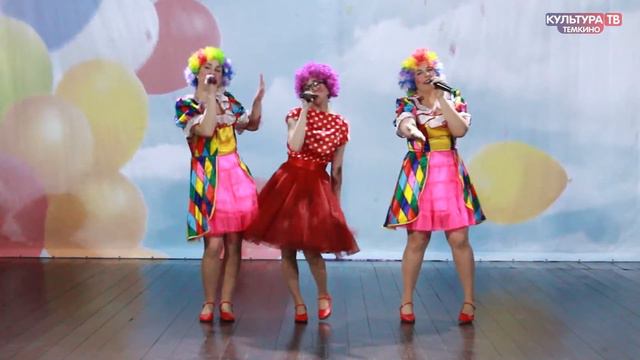 Стол поздравлений. Выпуск №107 от 08.10.2021 смотреть онлайн