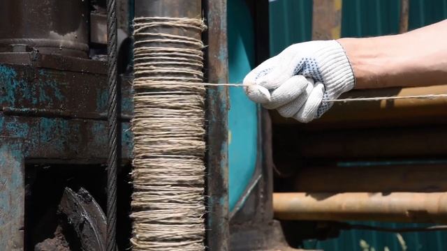 Как устранить самоизлив и не устроить экологическую катастрофу во всём районе. смотреть онлайн