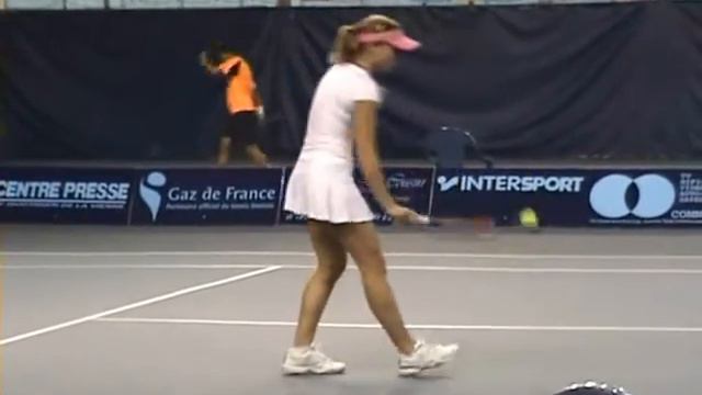 Alize Cornet смотреть онлайн