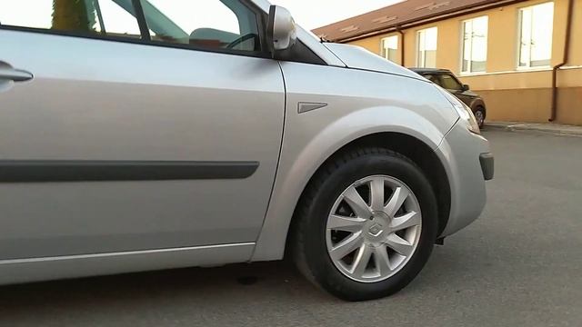 Renault Grand Scenic бензин 2.0 MPI? 7 мест смотреть онлайн