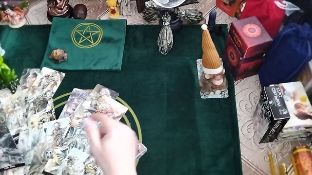 Любимые соседи ???? ТАРО онлайн гадание ?️???️#тароонлайн #гаданиеонлайн смотреть онлайн