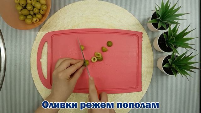 Салат с тунцом и овощами | Салат с консервированным тунцом | Салат без майонеза смотреть онлайн
