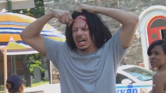 Eric Andre - Public Scalping смотреть онлайн