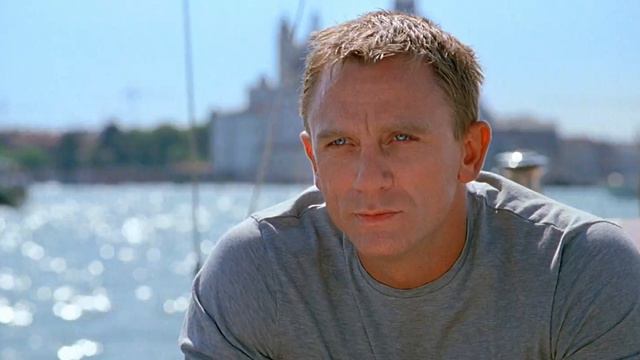 Casino Royale (2006)