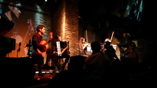 Miloš Karadaglić with Ksenija Sidorova performs Quizás, Quizás, Quizás at Fabric, London смотреть онлайн