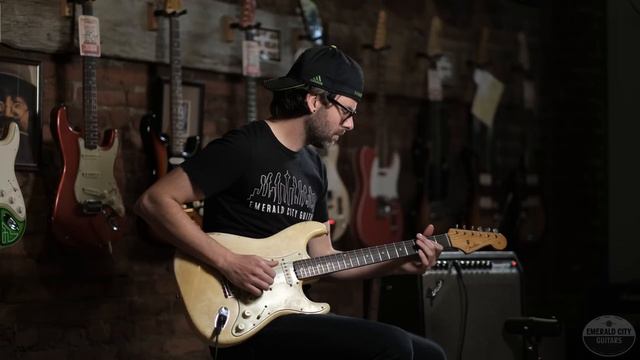 "Pick of the Day" - 1959 Fender Stratocaster Hardtail and 1978 Vibrolux Reverb смотреть онлайн