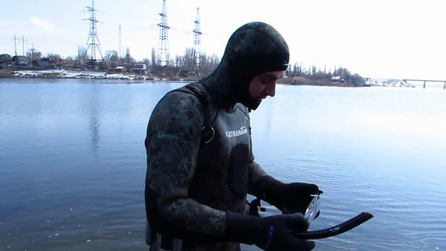 В ПОГОНЕ ЗА ЗОЛОТОМ УШЁЛ ПОД ВОДУ! Кладоискатели - Украина! (Подводный поиск). смотреть онлайн
