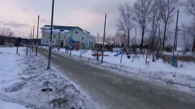 В Доме Культуры п.Черемухово играла песня Шамана - Я русский ?? (4.11.2023 / Самого Shaman не было) смотреть онлайн