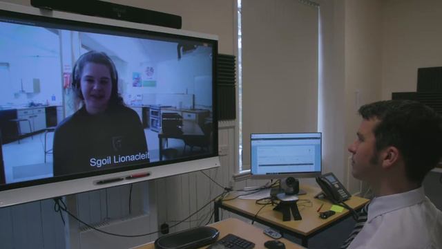 e-Sgoil Promotional Video смотреть онлайн