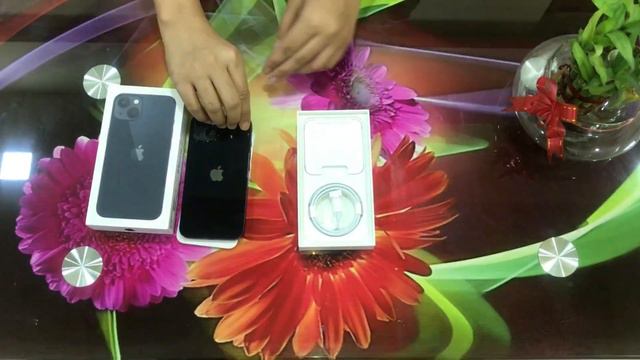 iPhone 13 unboxing midnight | iPhone unboxing смотреть онлайн