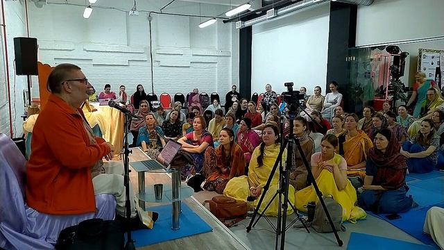 02 04 22 Лекция Патитапаваны прабху смотреть онлайн