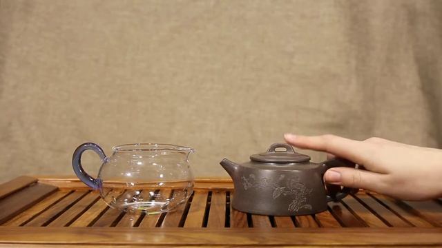 Чайник # 24532, исинская глина, 171 мл./Teapot # 24532 Yixing Clay 171 Ml