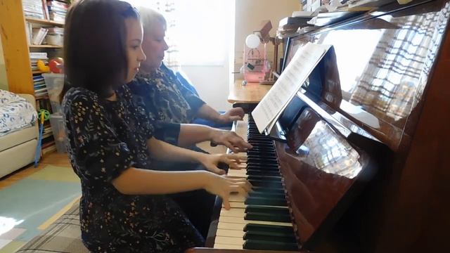 Марианна Лемешкина, 7 лет. На уроке джаза. Работа над ансамблем. смотреть онлайн