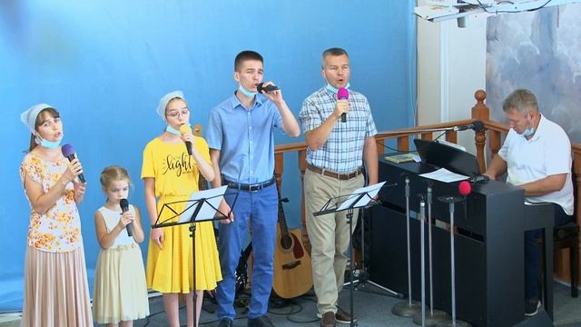 Я пред Тобой! - пение, Семья Трещевых. Се-Верная Церковь ОЦХВЕ г.Волгоград смотреть онлайн