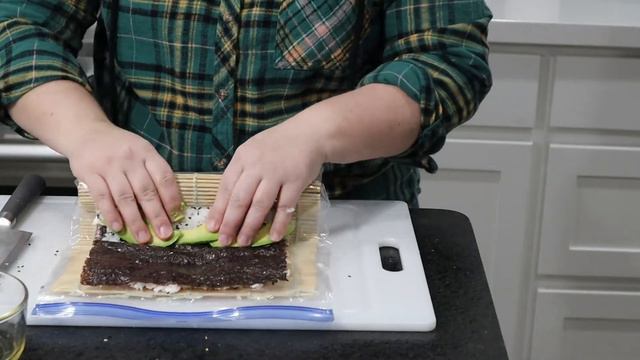 How To Make A Philadelphia Roll At Home