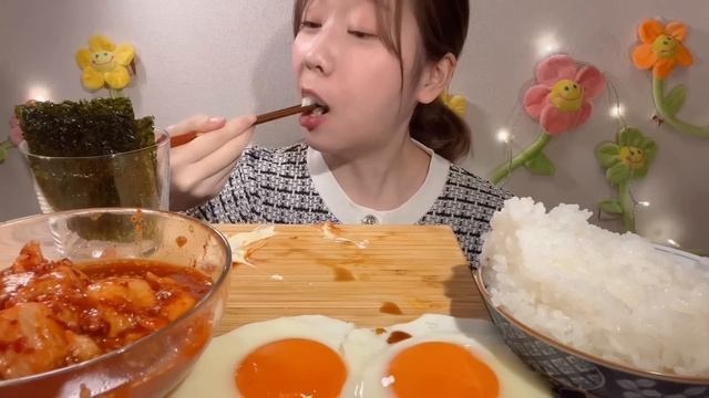 ASMR Fried Egg Kimchi Roasted Seaweed【Mukbang/ Eating Sounds】【English Subtitles】