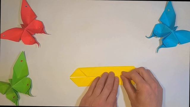 Оригами Бабочка из бумаги. Origami Butterfly made of paper. DIY. смотреть онлайн