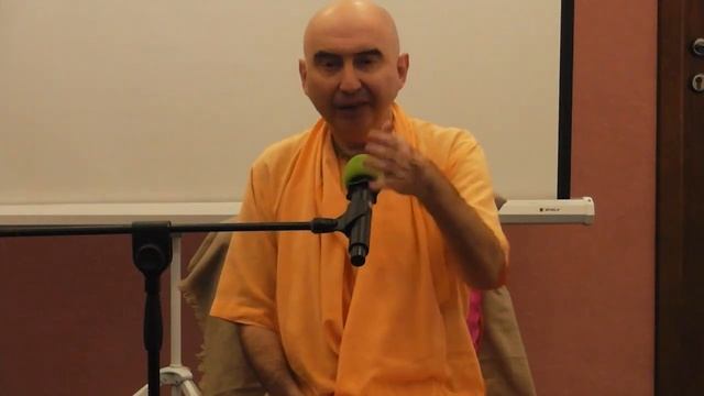 3 лекция - ЕС Бхактиведанта Садху Махарадж - Карма йога смотреть онлайн