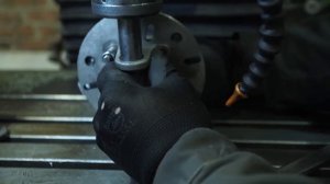 Проточка каналов под стопорные кольца