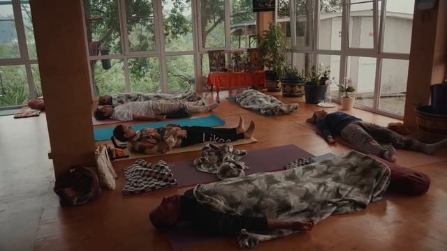 Курс инструкторов йоги с Саджи. Сочи 2023 / TTC 2023 with Saji in Russia смотреть онлайн