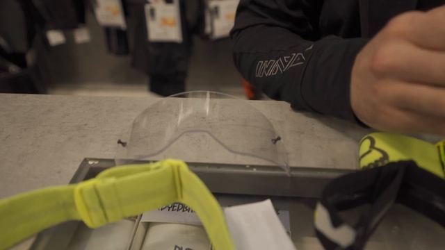 Najrýchlejšia výmena skla s FOX TruLock ? смотреть онлайн