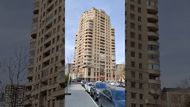 28 Mayda möhtəşəm Mənzil satılır. Şəhərin tam mərkəzi, İdeal təmirli. Ətraflı məlumat üçün zəng edi смотреть онлайн