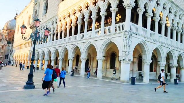 Venice Italy, Piazza San Marco смотреть онлайн