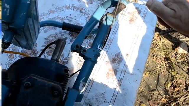 Регулировка карбюратора бензопилы Урал смотреть онлайн
