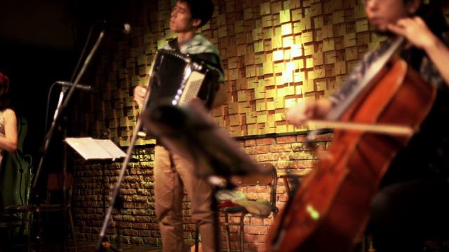 トラペ座 TRAPEZA - Tamara Bar (Armenian Trad.) @ TOKUZO смотреть онлайн