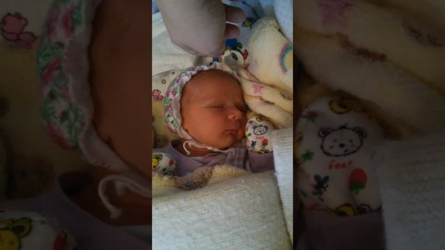 Мимика новорожденных в 10 дней смотреть онлайн