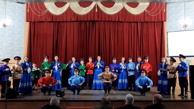 "Ой на горе казаки стояли" анс "Веселый курень" преп Нечетайленко Е.Н. конц Крюкова С.С. смотреть онлайн