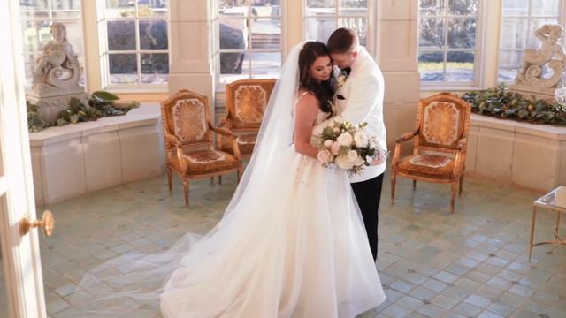 Formal Mansion Wedding with the Most Incredible Floral Altar смотреть онлайн