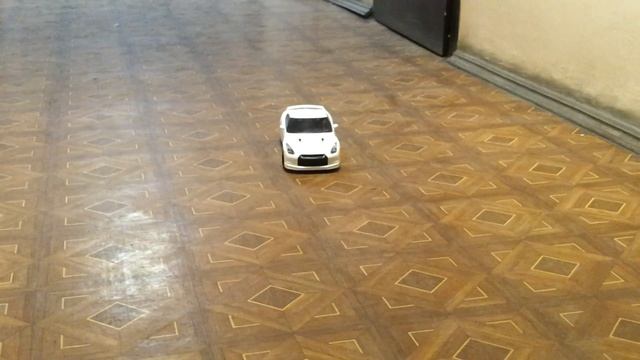 Радиоуправляемая машина MJX R/C Nissan GTR R35 1:14 - 8539A смотреть онлайн