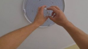 Как повесить большую светодиодную люстру на гипсокартонный потолок.