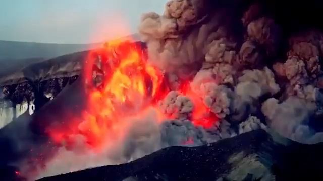 Самое эпичное представление логотипа за всю историю футбола! смотреть онлайн