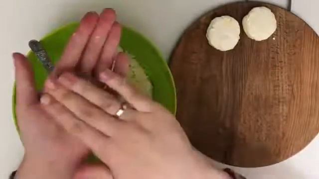 Вкусные Сырники из Творога Пышные как в Садике. смотреть онлайн