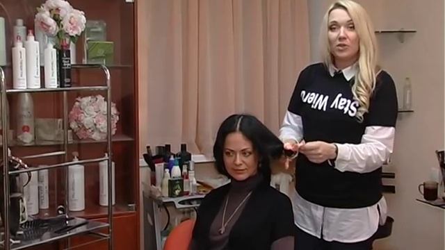 Советы от Анны Еникеевой, как накрутить волосы с помощью салфеток смотреть онлайн