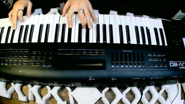 Roland JV-80 (sound Demonstration)