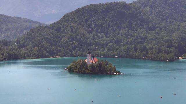 Internika. Путешествие в Словению смотреть онлайн