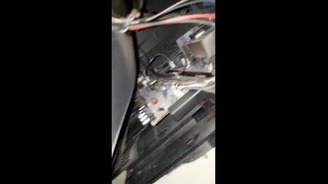 Разборка телевизора SHARP посмотрим японскую высокую технологию.Часть1 смотреть онлайн