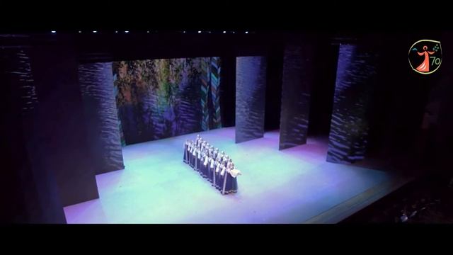 Хоровод "Лебёдушка" Ансамбль Берёзка / Beriozka "Lebedushka" смотреть онлайн