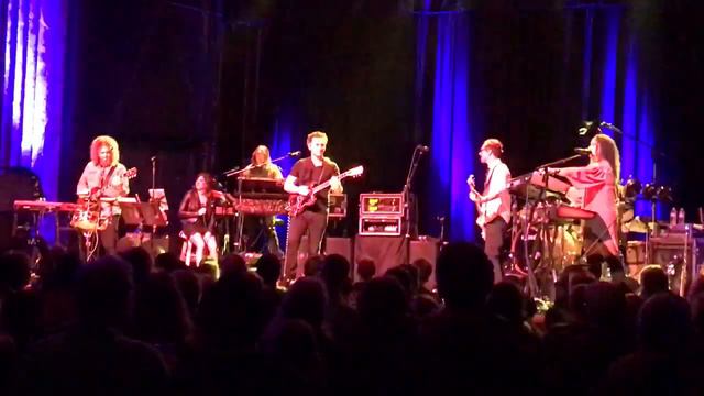 Dweezil Zappa -- Flakes смотреть онлайн
