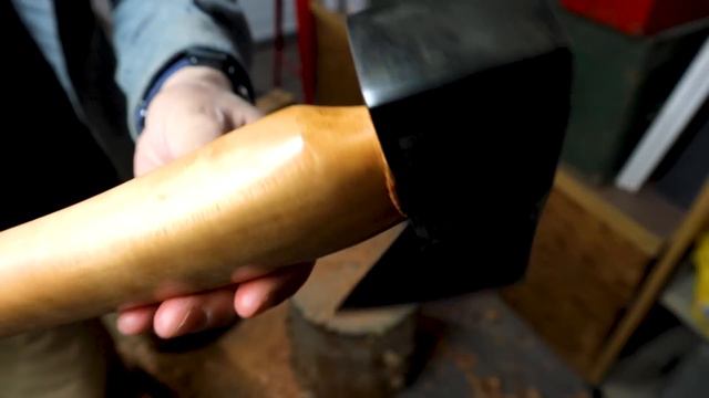 Connecting to the Past - Hudson Bay Axe Restoration смотреть онлайн