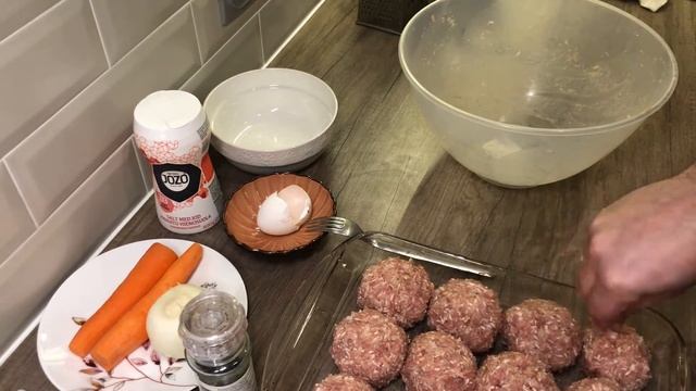 Ежики с рисом, готовим дома, рецепты смотреть онлайн