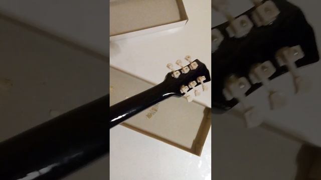 https://www.avito.ru/moskva/kollektsionirovanie/gitara_beatles_kollektsionnaya_16_sinyaya_344659566 смотреть онлайн