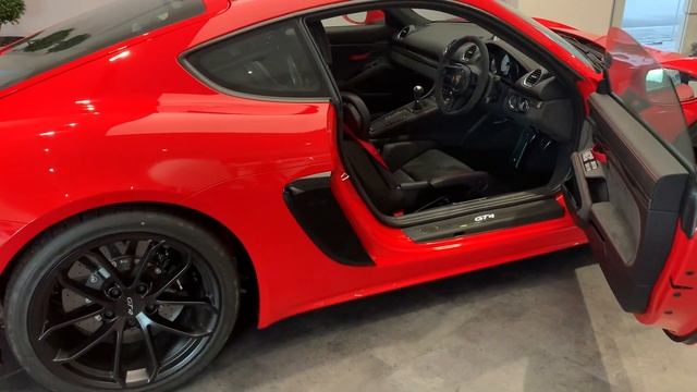 718 Cayman GT4 (2020). Porsche Centre Newcastle смотреть онлайн