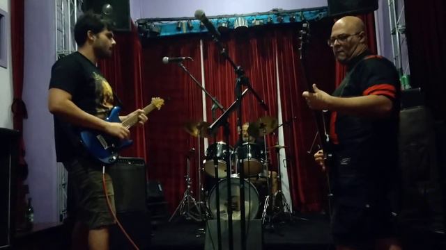 ANGRY GIANTS - Red House (Jimi Hendrix) - 2023 смотреть онлайн